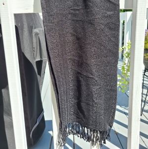 Black pashmina